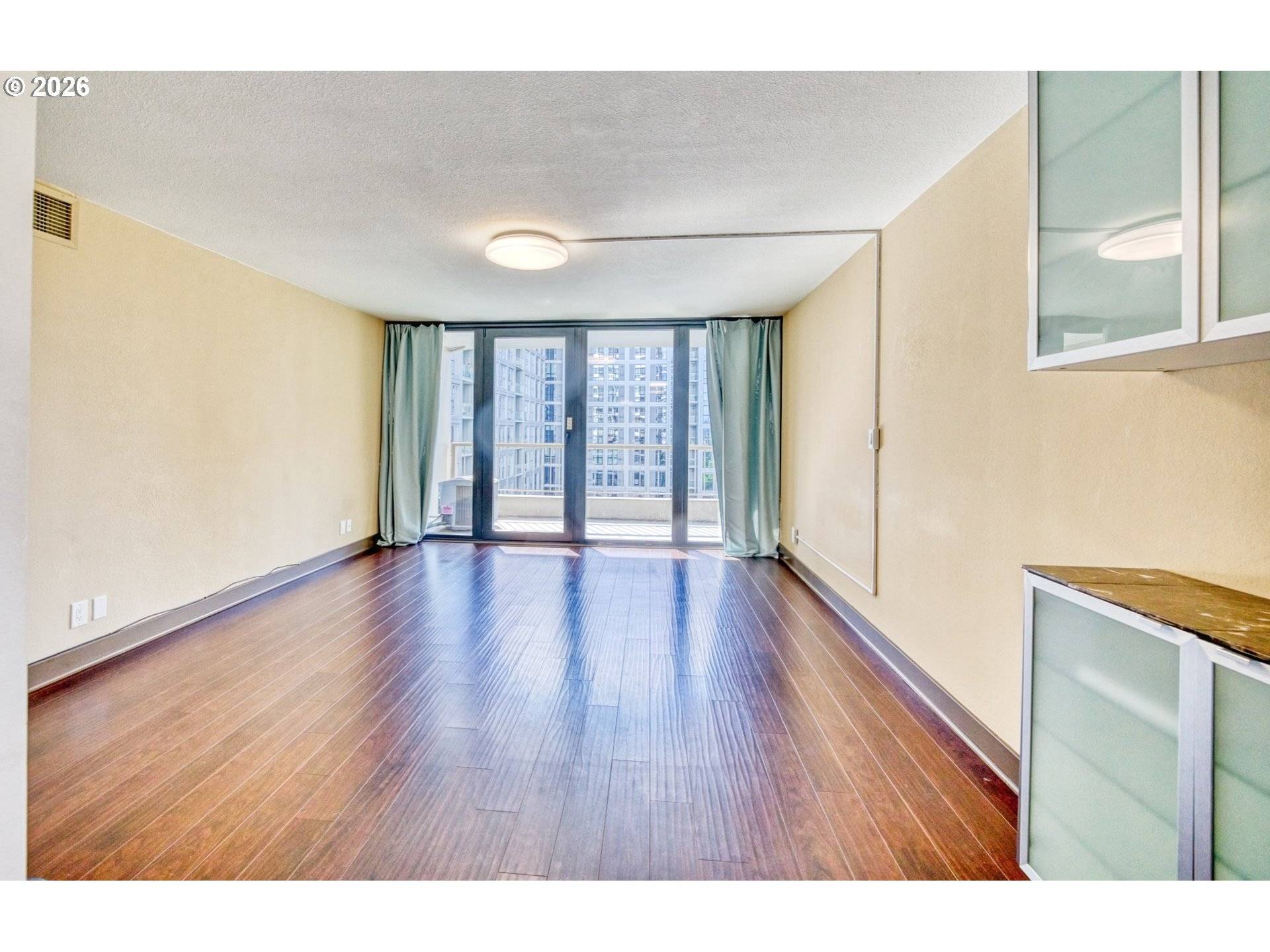 255 SW HARRISON ST #11D, Portland, OR 97201