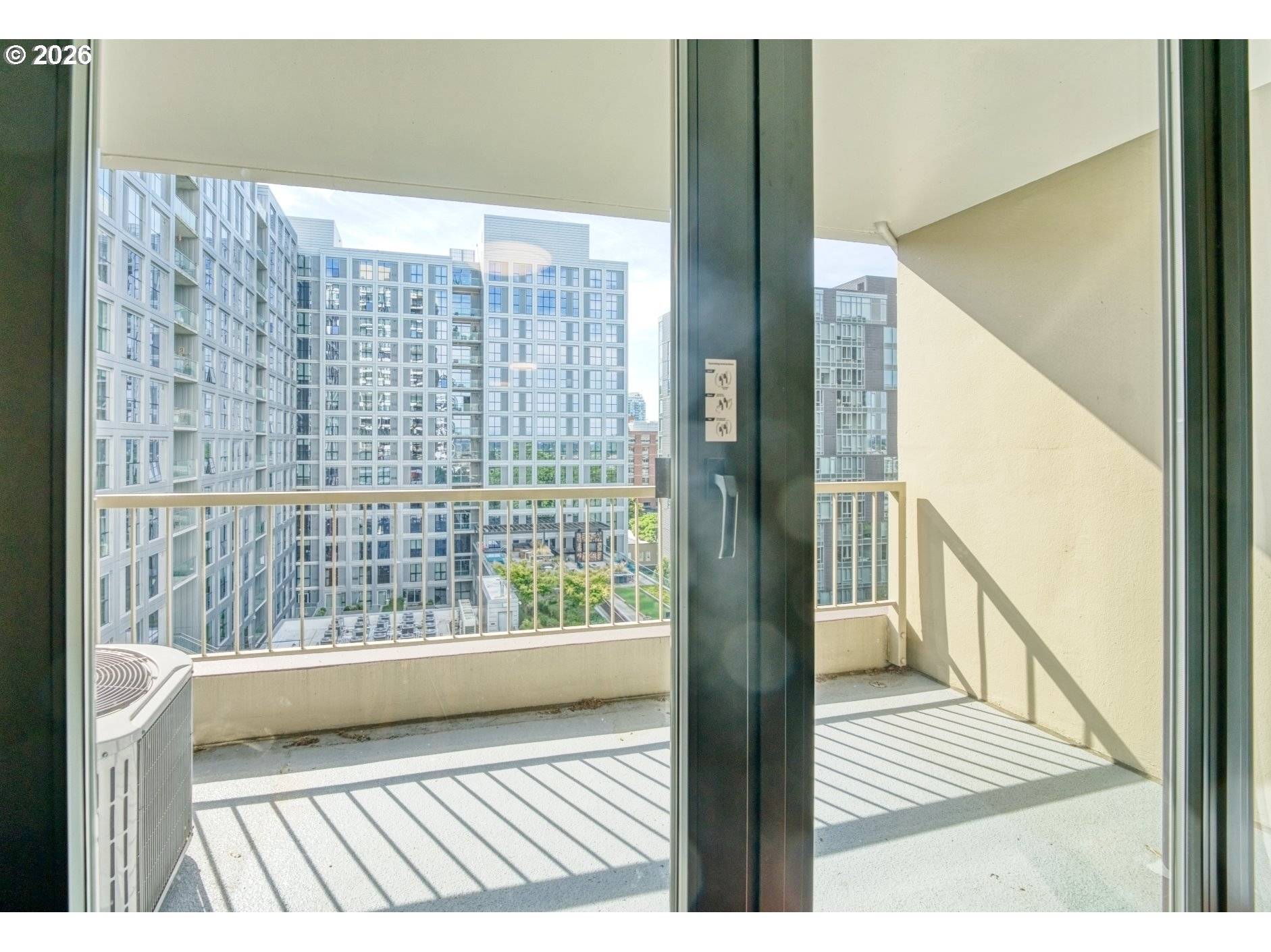 255 SW HARRISON ST #11D, Portland, OR 97201
