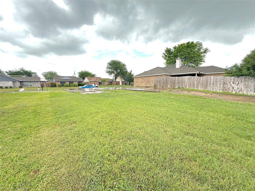 4517 Horizon Drive, Rowlett, TX 75088