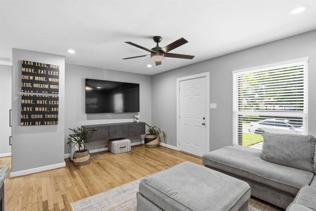 108 W White Avenue, Mckinney, TX 75069