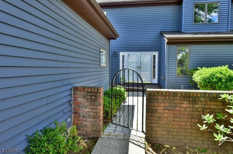 143 Fisher Rd, Mahwah Twp., NJ 07430