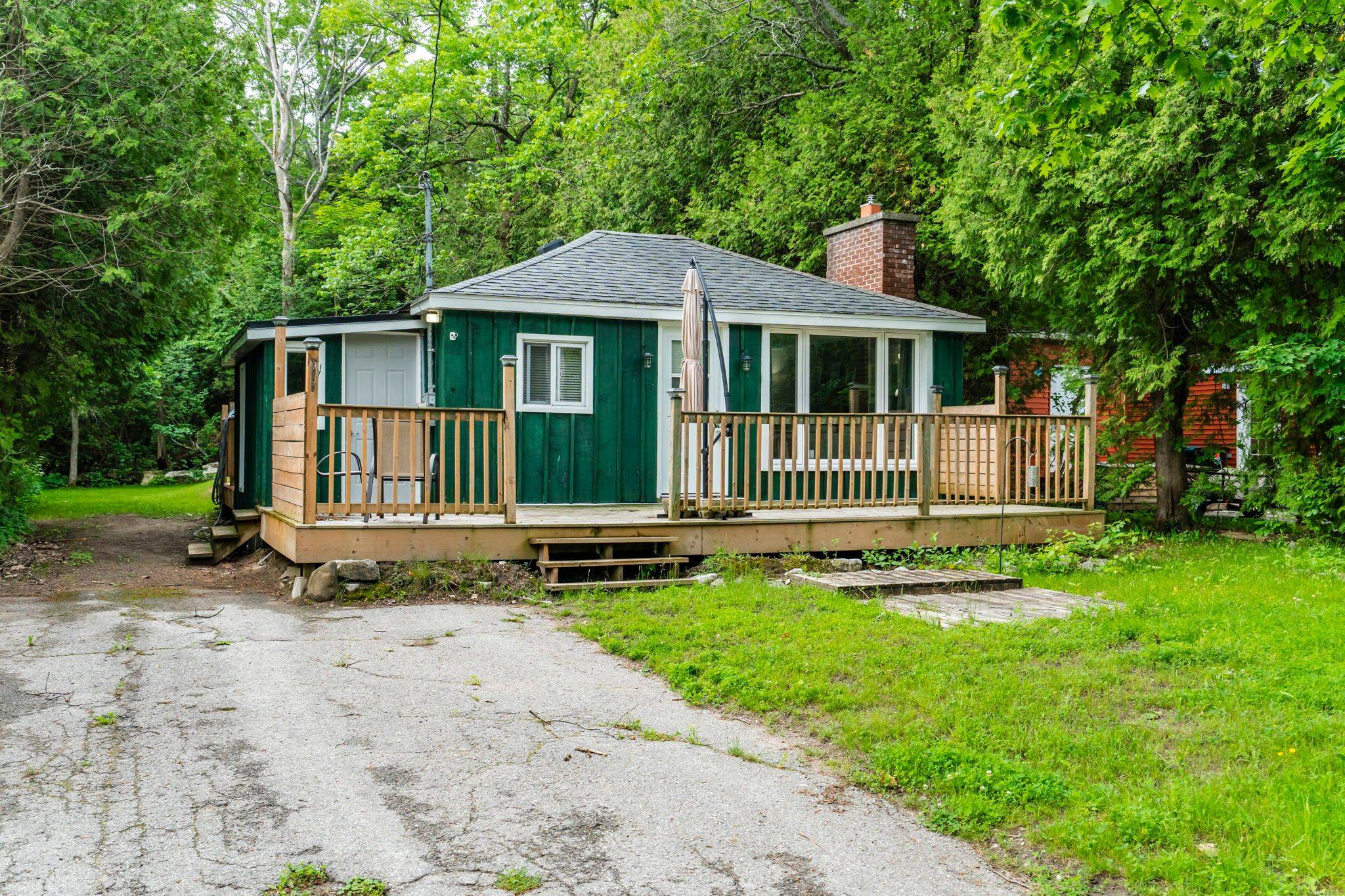 23 Earldom BLVD, Tay, ON L0K 1R0