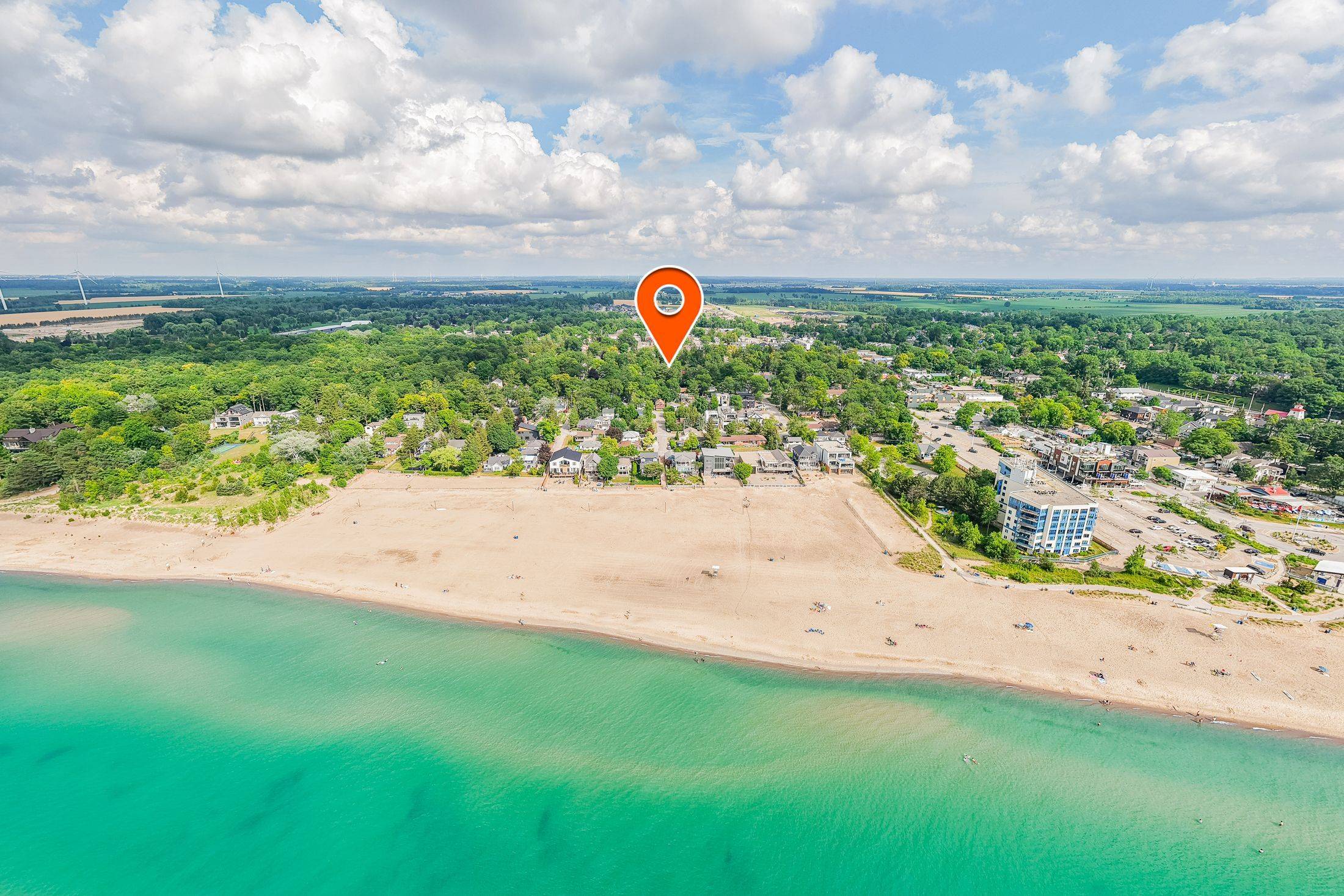 26 Elmwood AVE, Lambton Shores, ON N0M 1T0