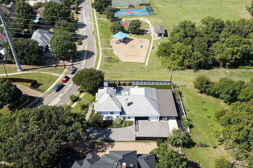 3015 Forestwood Drive, Arlington, TX 76006