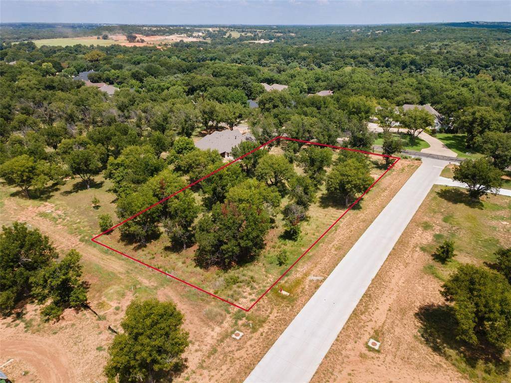 8201 Ravenswood Road, Granbury, TX 76049