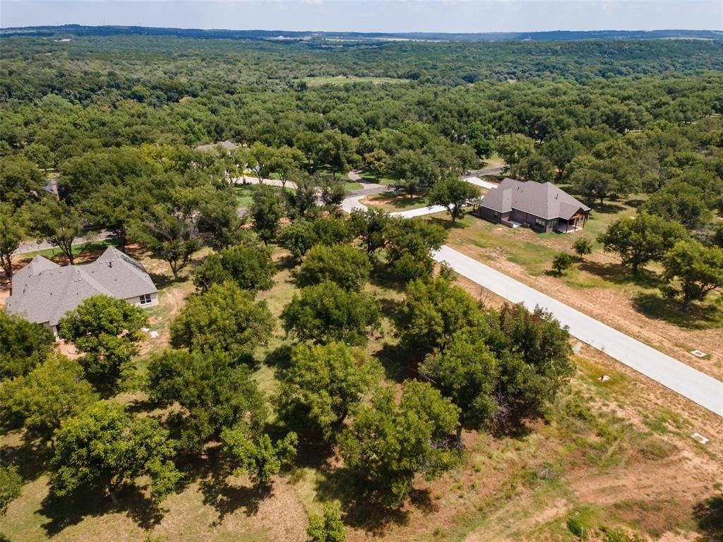 8201 Ravenswood Road, Granbury, TX 76049