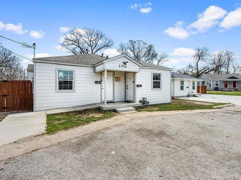 2254 Areba Street, Dallas, TX 75203
