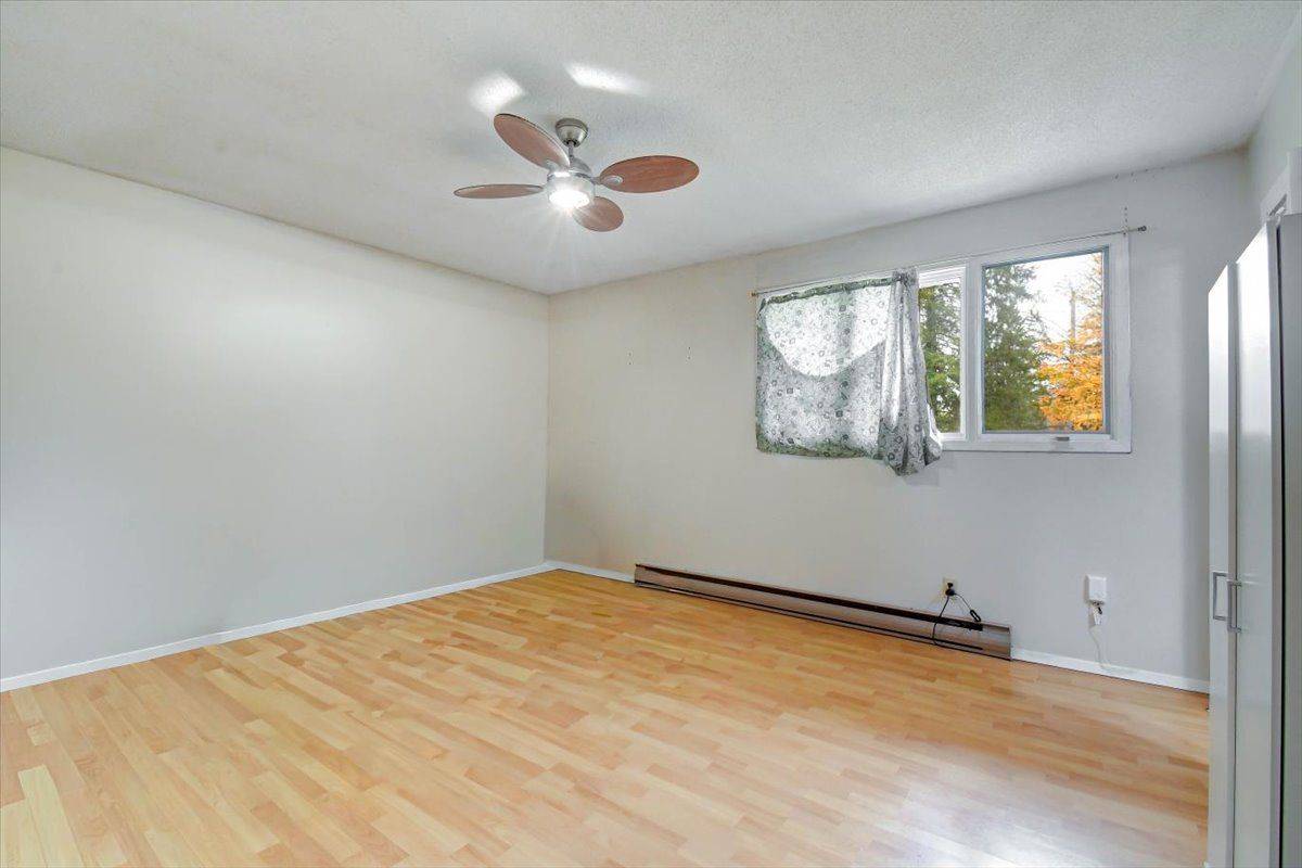 4 Maxwell Settlement RD #1, Bancroft, ON K0L 1C0