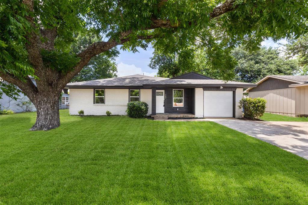 907 Pinson Road, Forney, TX 75126