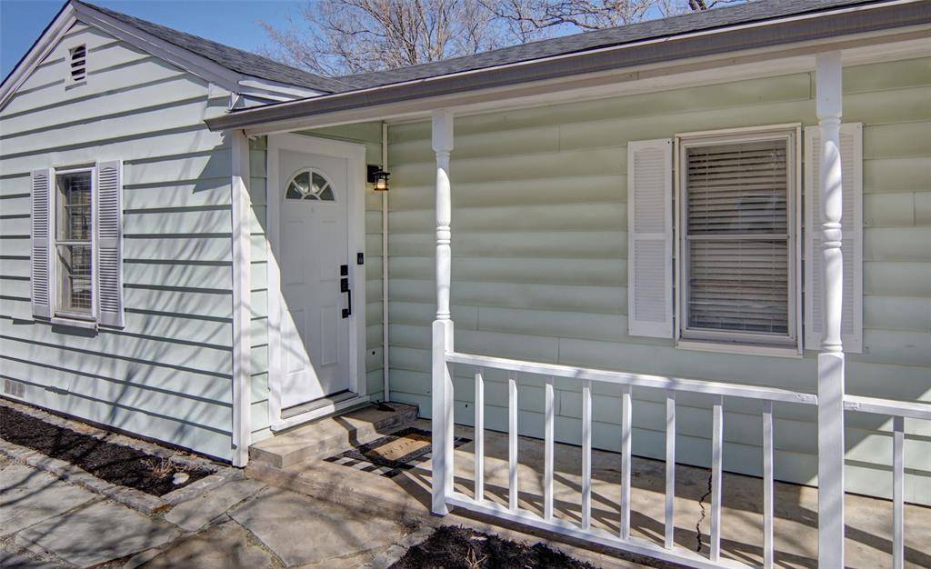 813 S Lamar Street, Weatherford, TX 76086
