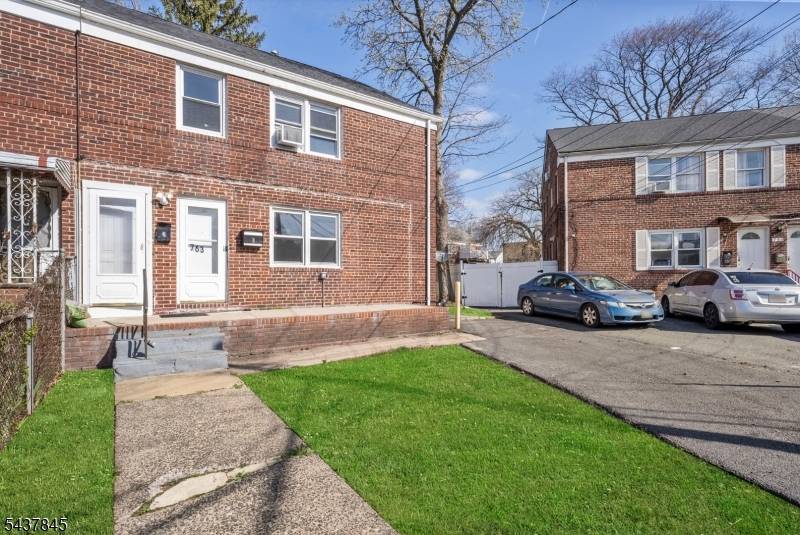 763 Audrey Dr, Rahway City, NJ 07065