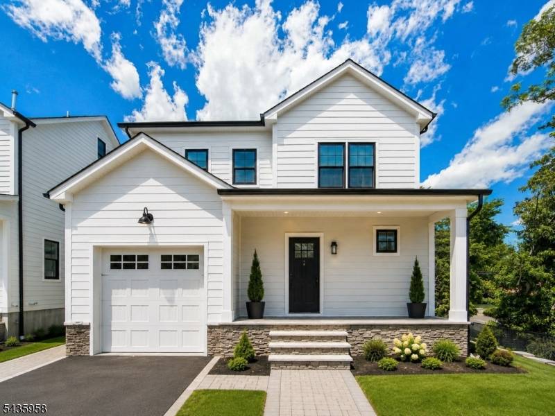 298 Main St #B, Millburn Twp., NJ 07041