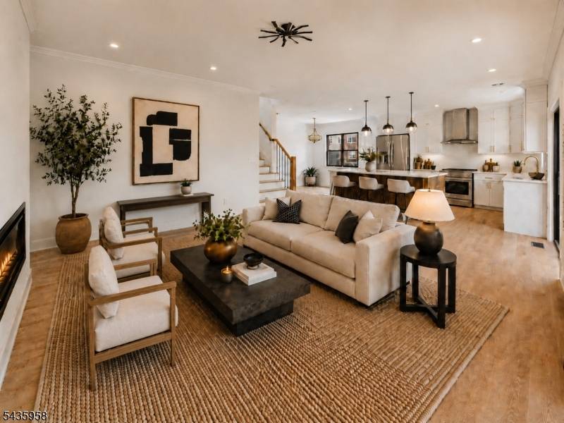 298 Main St #B, Millburn Twp., NJ 07041