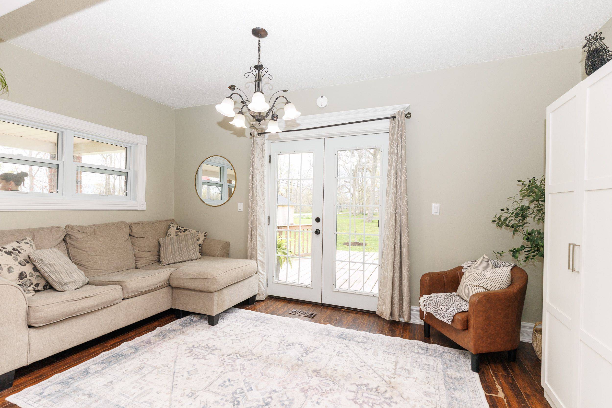 662 Empire RD, Port Colborne, ON L0S 1R0