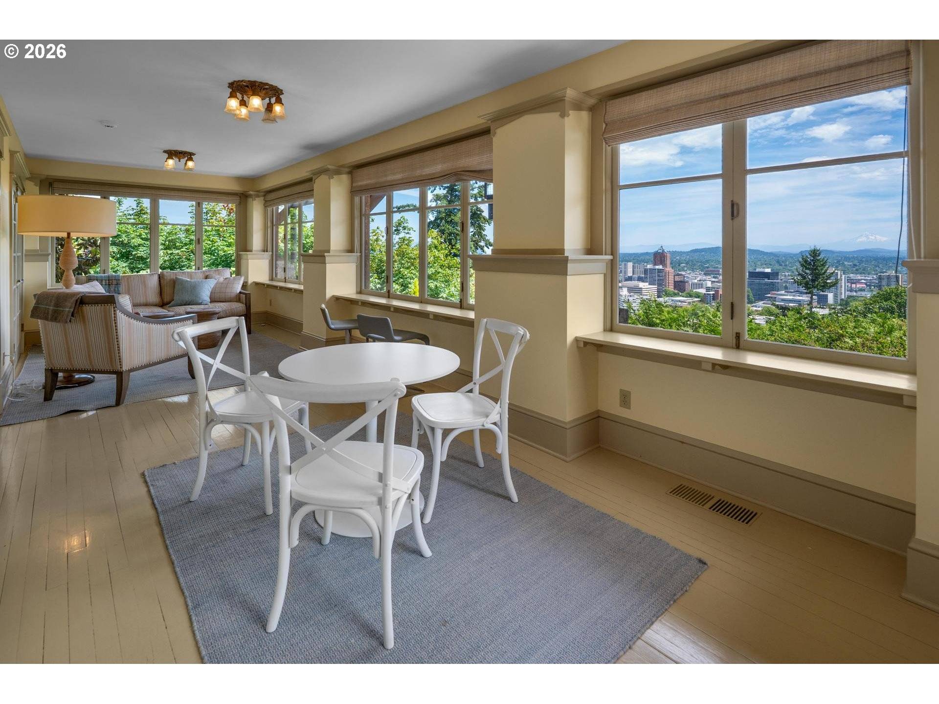 1960 SW 16TH AVE, Portland, OR 97201