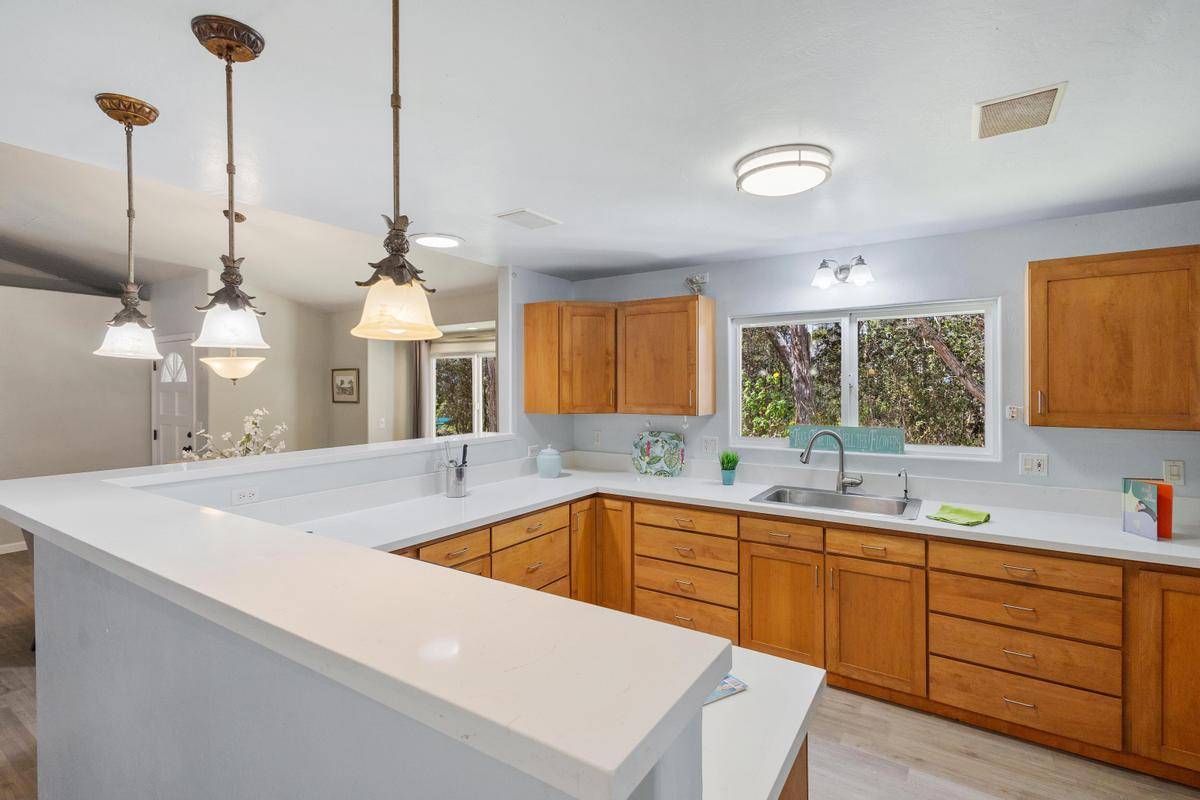 92-1974 PALM PKWY, Ocean View, HI 96737