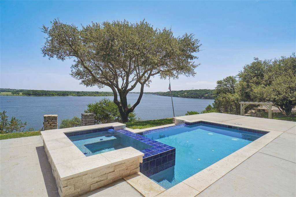 1719 Anaconda Trail, Granbury, TX 76048