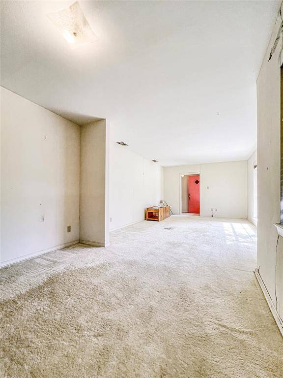 2706 Bois D Arc Street, Commerce, TX 75428