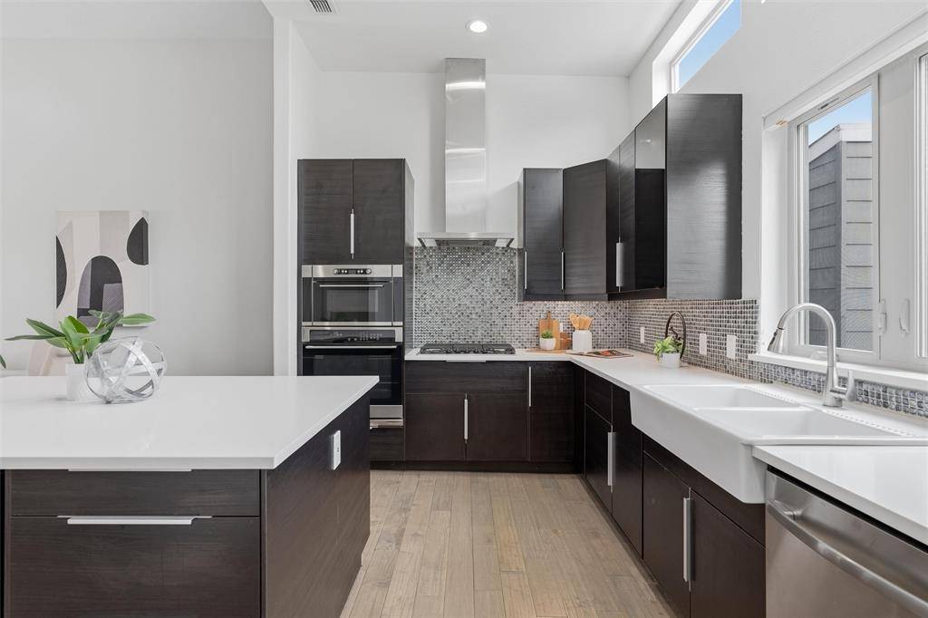 1815 Browder Street #E, Dallas, TX 75215