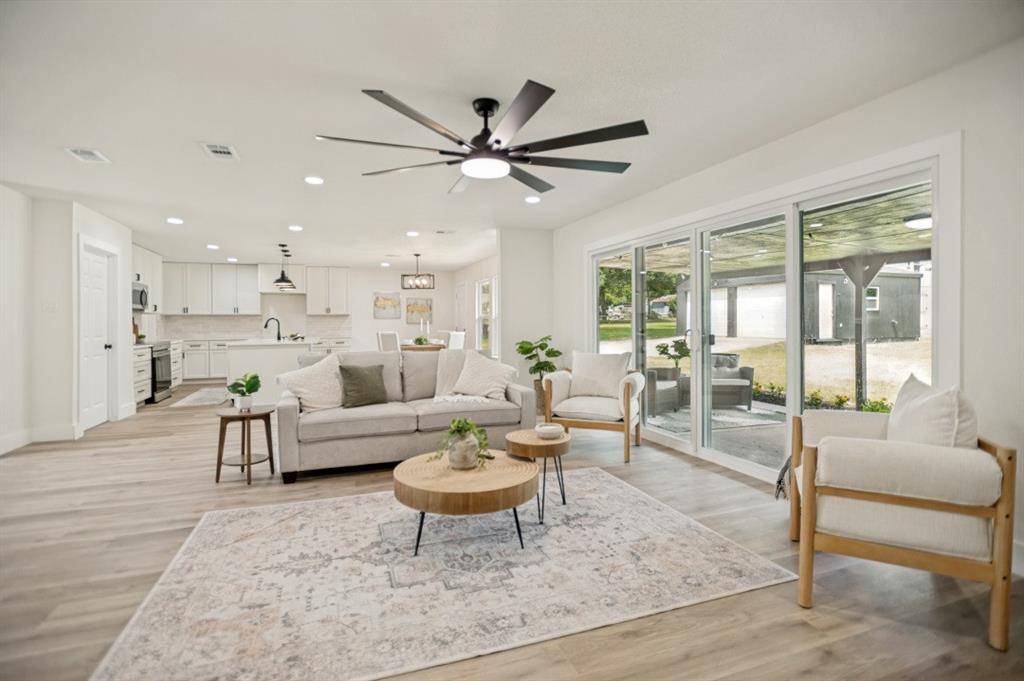 3317 Ovilla Road, Ovilla, TX 75154