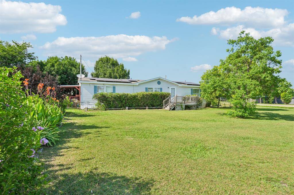 3300 Happy Meadows Drive, Alvarado, TX 76009
