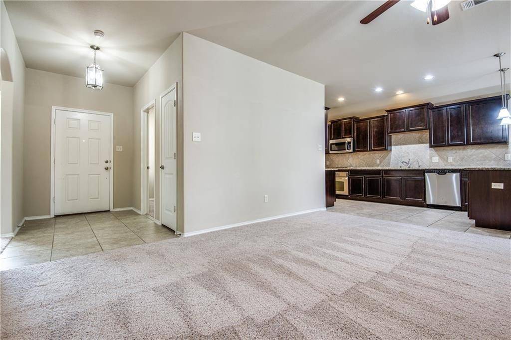 429 Roger Graves Circle, Mckinney, TX 75072