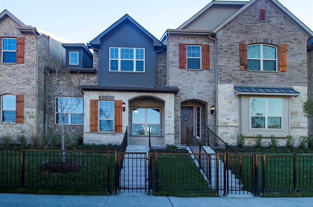 939 Whitehall Drive, Richardson, TX 75081