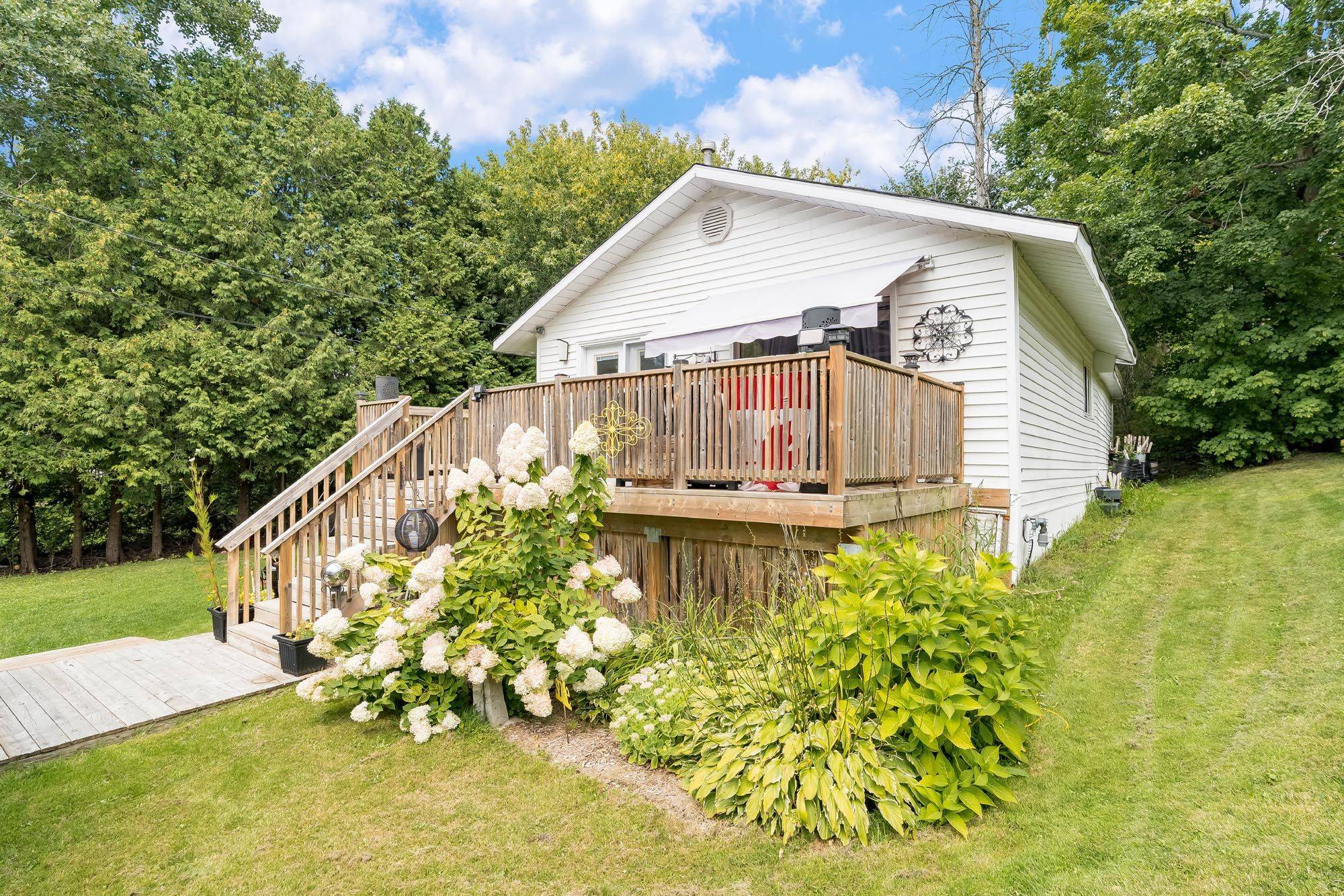 91 Park ST, Tay, ON L0K 2A0