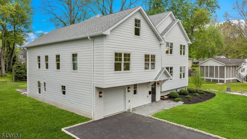 24 Etmore Pl, New Providence Boro, NJ 07974