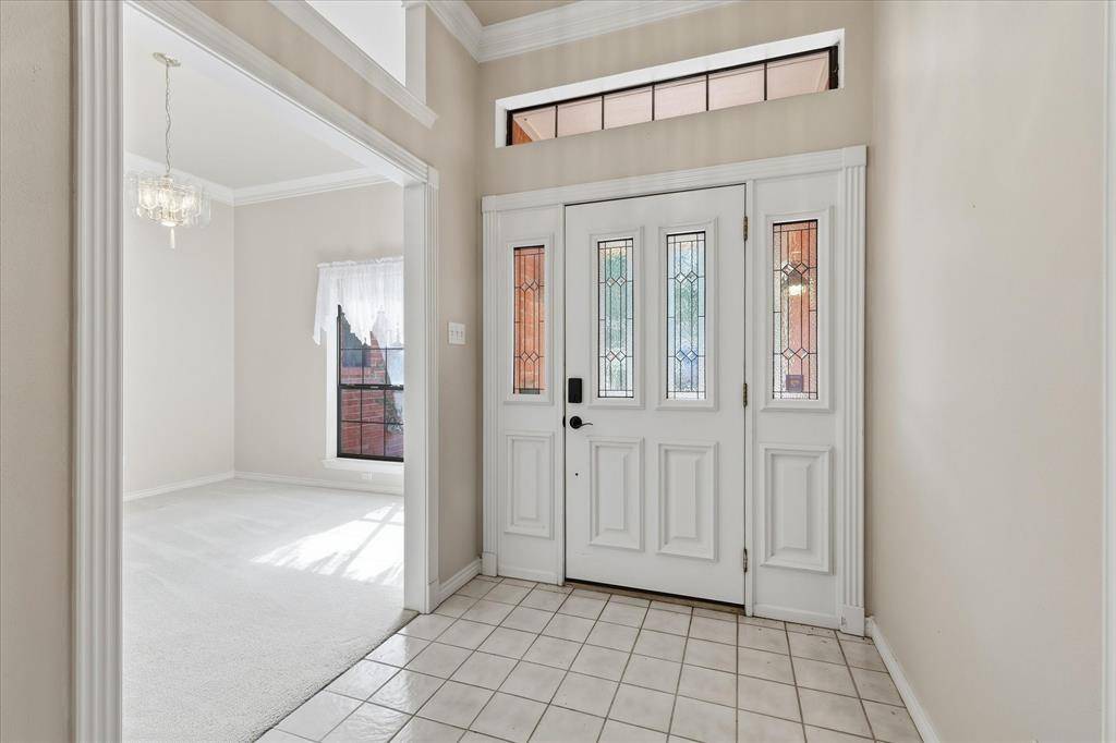 3910 Bandera Drive, De Cordova, TX 76049