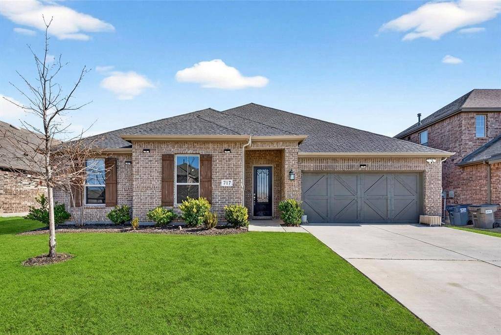 717 Lake Cove Drive, Little Elm, TX 75068
