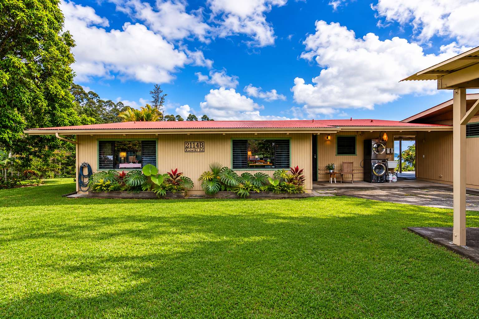 2114-B KAIWIKI RD, Hilo, HI 96720