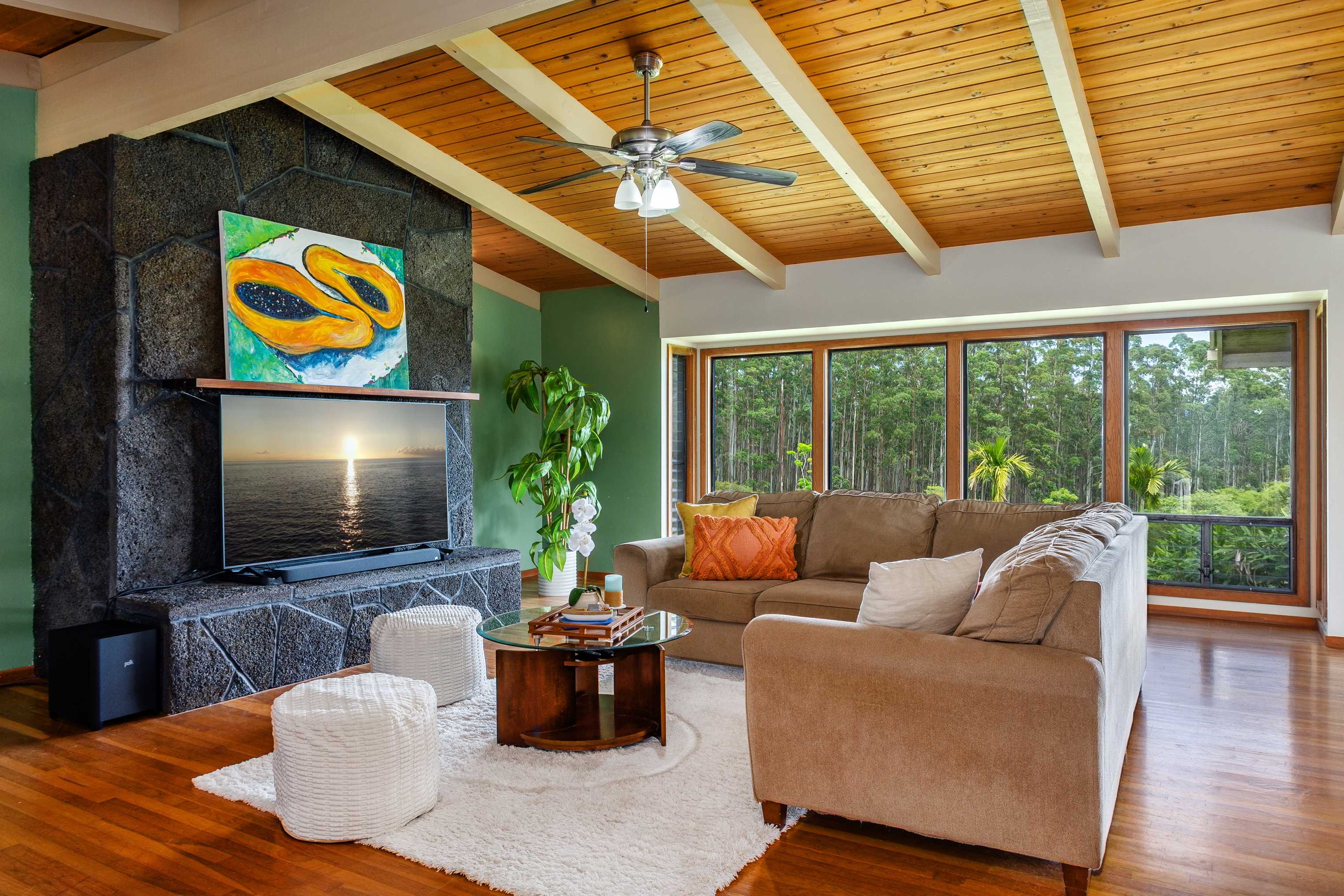 2114-B KAIWIKI RD, Hilo, HI 96720