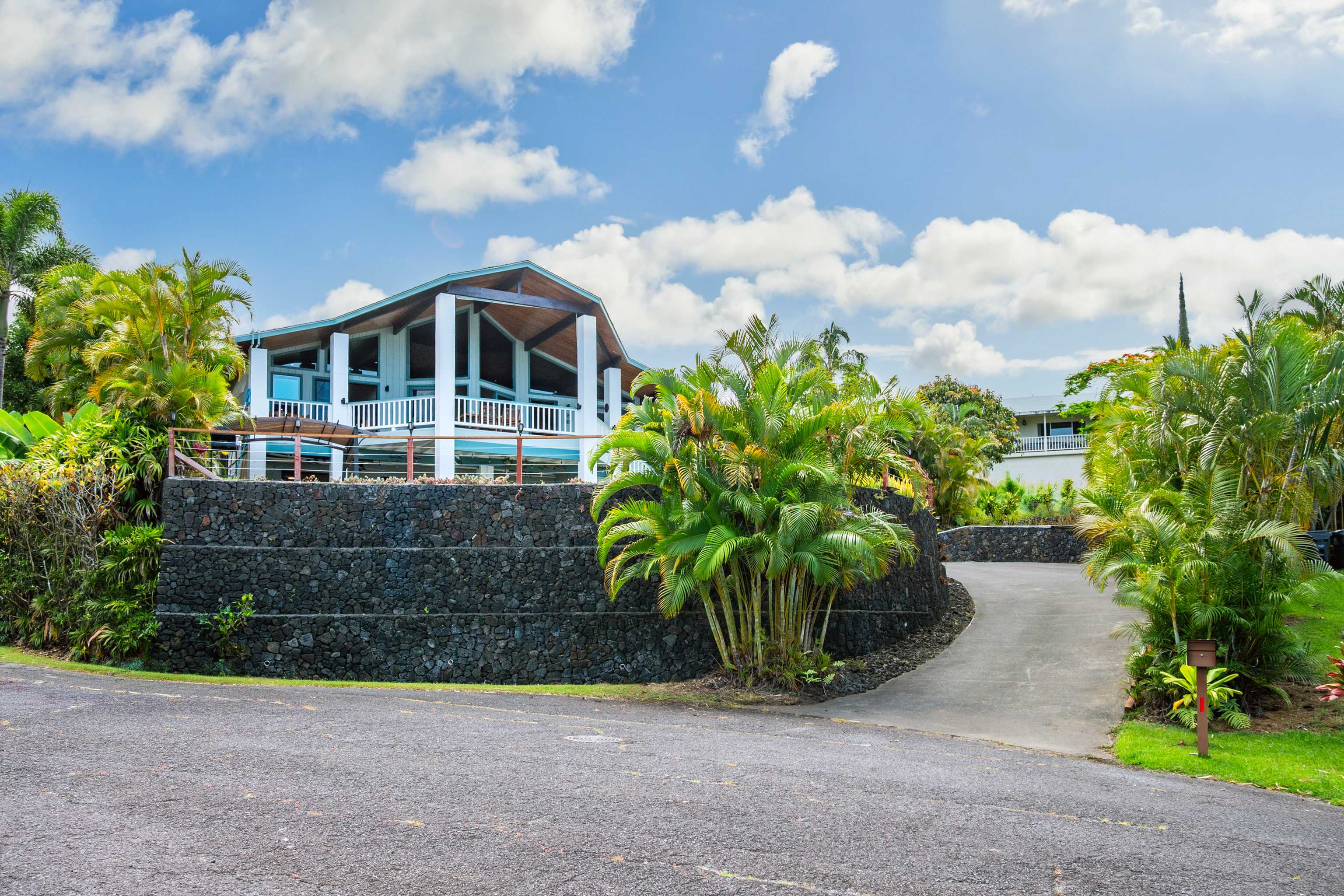 73-4329 PAANI PL, Kailua Kona, HI 96740