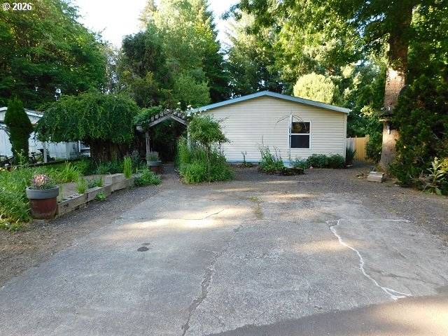 1105 RIVERSIDE DR #32, Vernonia, OR 97064