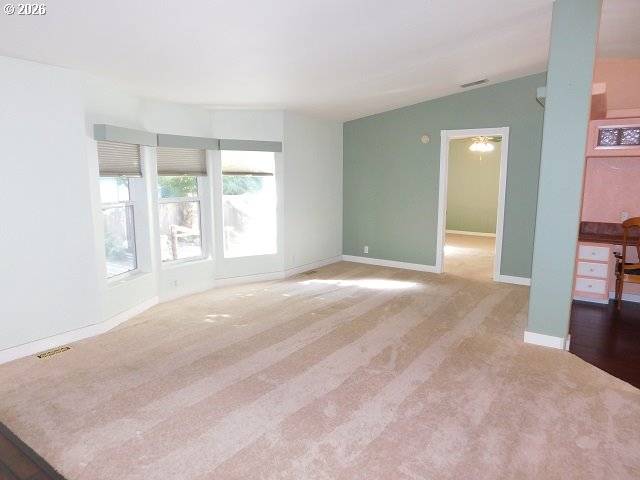 1105 RIVERSIDE DR #32, Vernonia, OR 97064