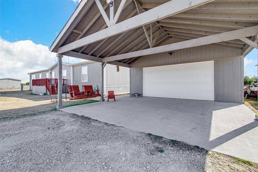334 Lake Whitney Drive, Whitney, TX 76692
