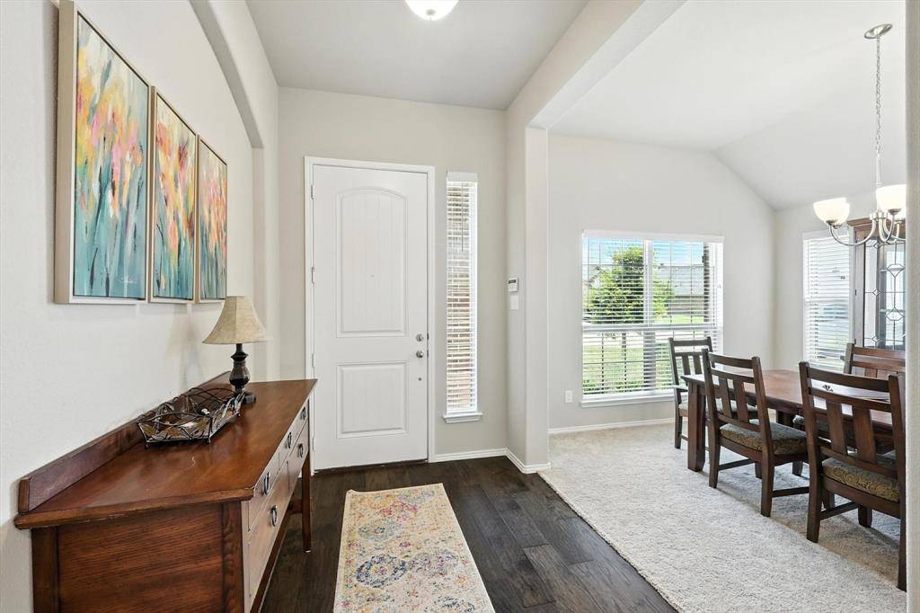 221 Gardenia Drive, Azle, TX 76020