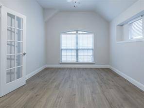 133 Winterwood Drive, Lavon, TX 75166