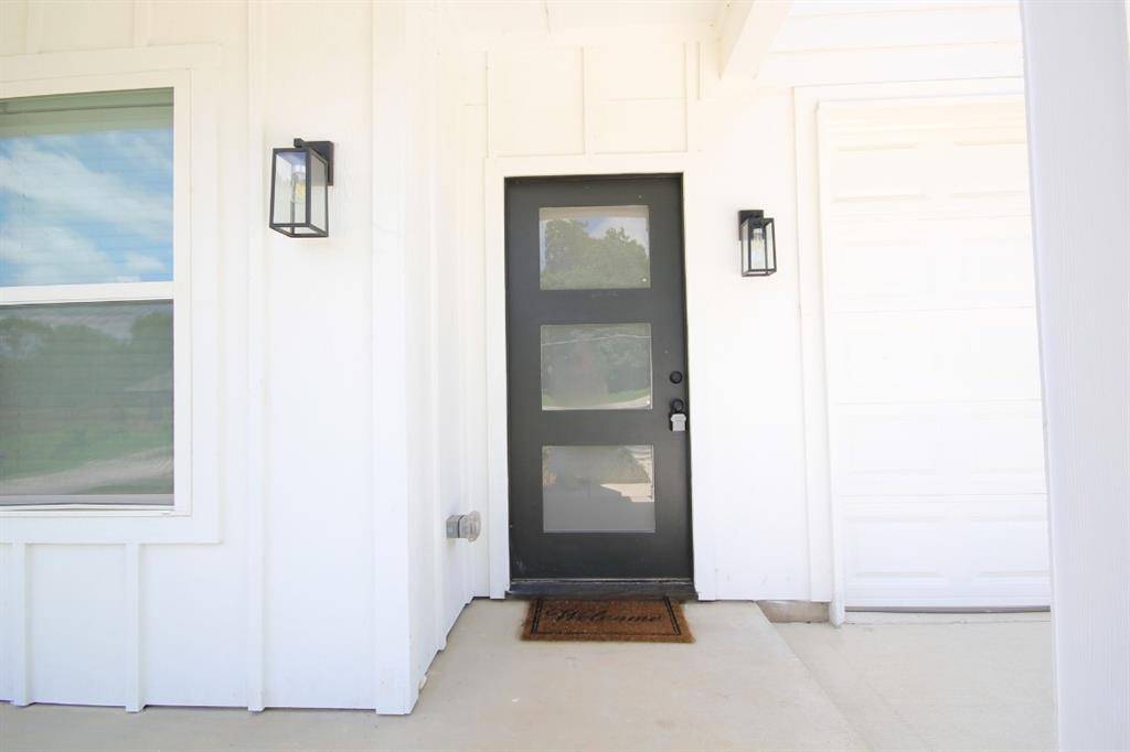 5824 Plum Dale Road, Dallas, TX 75241