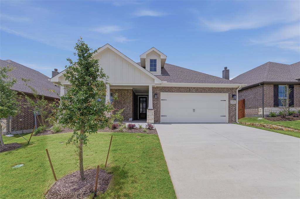 529 Waterford Park Boulevard, Weatherford, TX 76087
