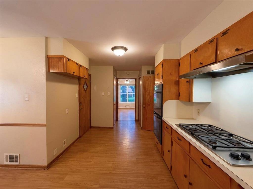8832 Antrim Drive, Dallas, TX 75218