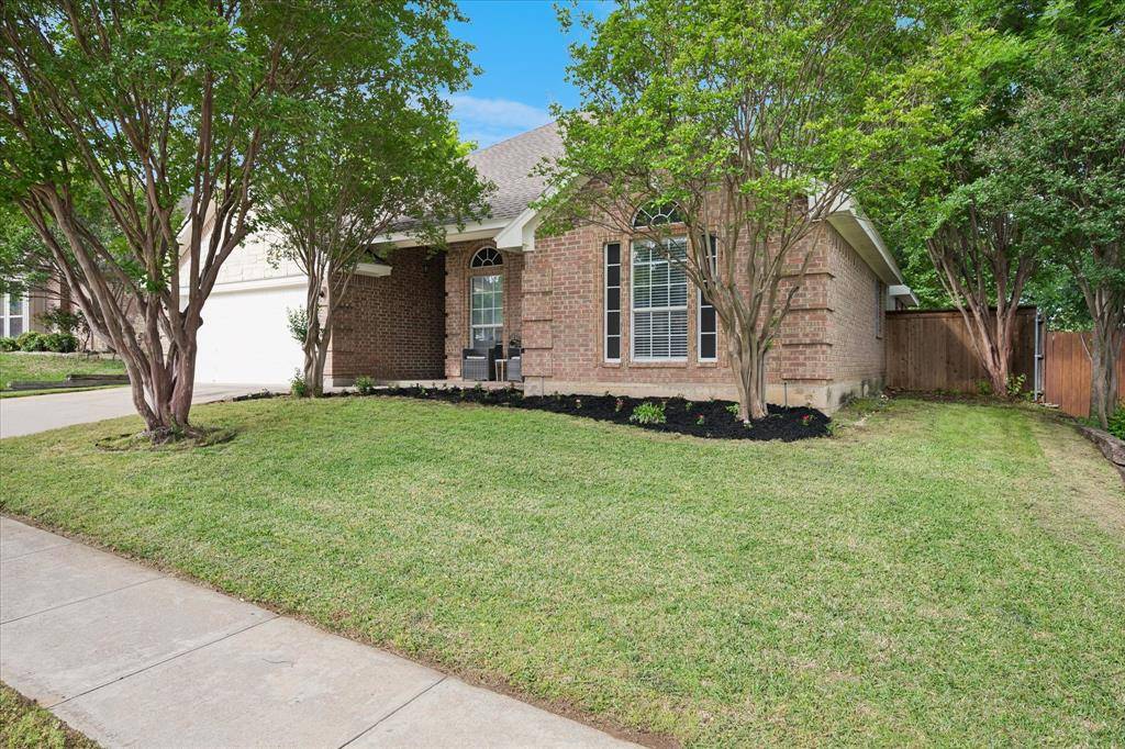 7205 Elm Wood Drive, North Richland Hills, TX 76182