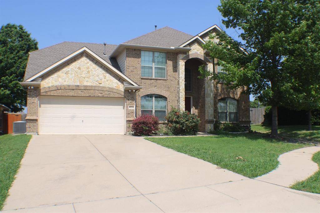8224 Summerview Court, Fort Worth, TX 76123