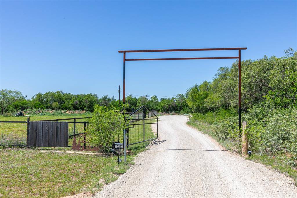 10227 County Road 379, Hawley, TX 79525