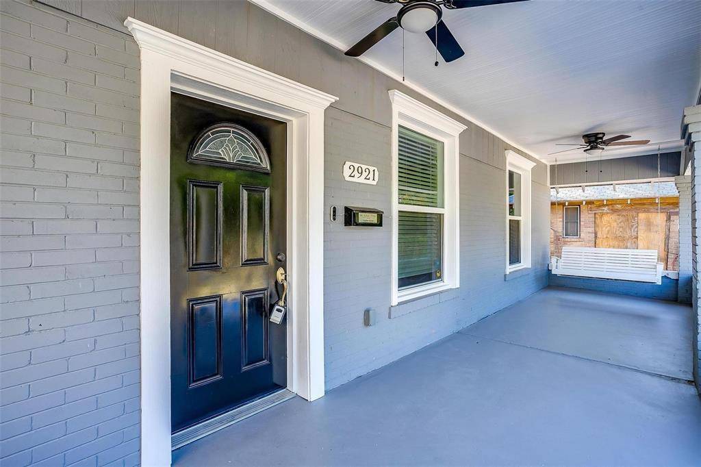 2921 S Jennings Avenue, Fort Worth, TX 76110
