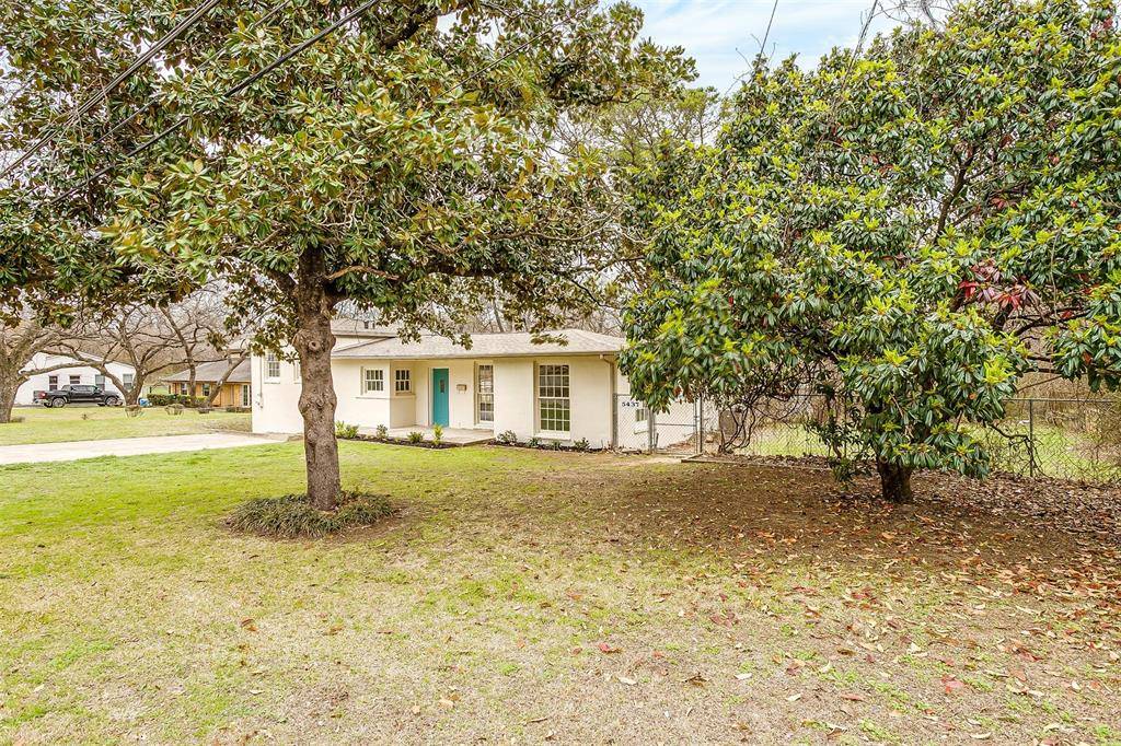 5437 Sam Calloway Road, Fort Worth, TX 76114