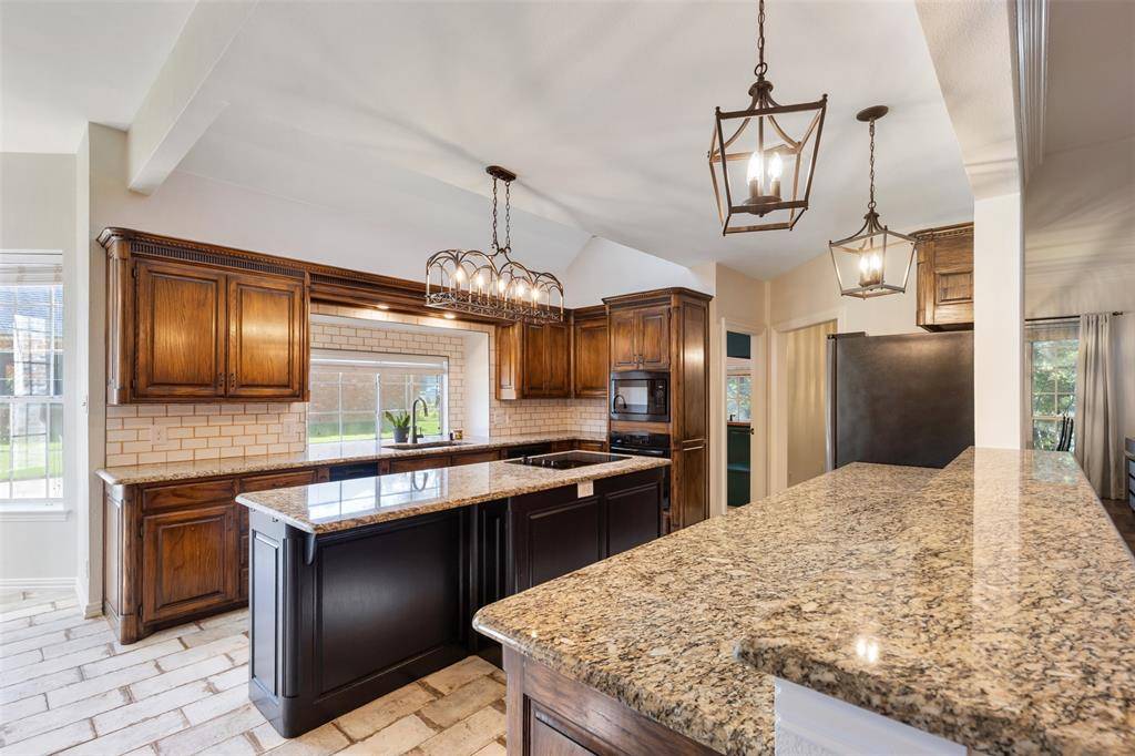 609 Seville Road, Denton, TX 76205