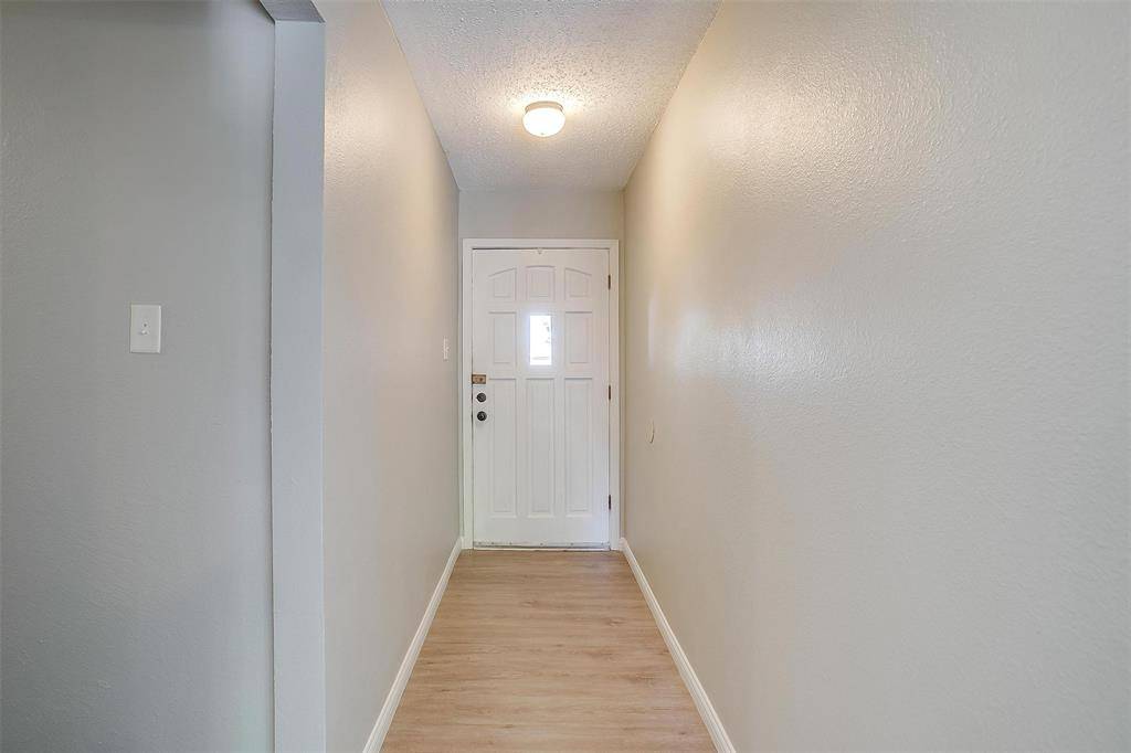 6616 Rickee Court, Watauga, TX 76148