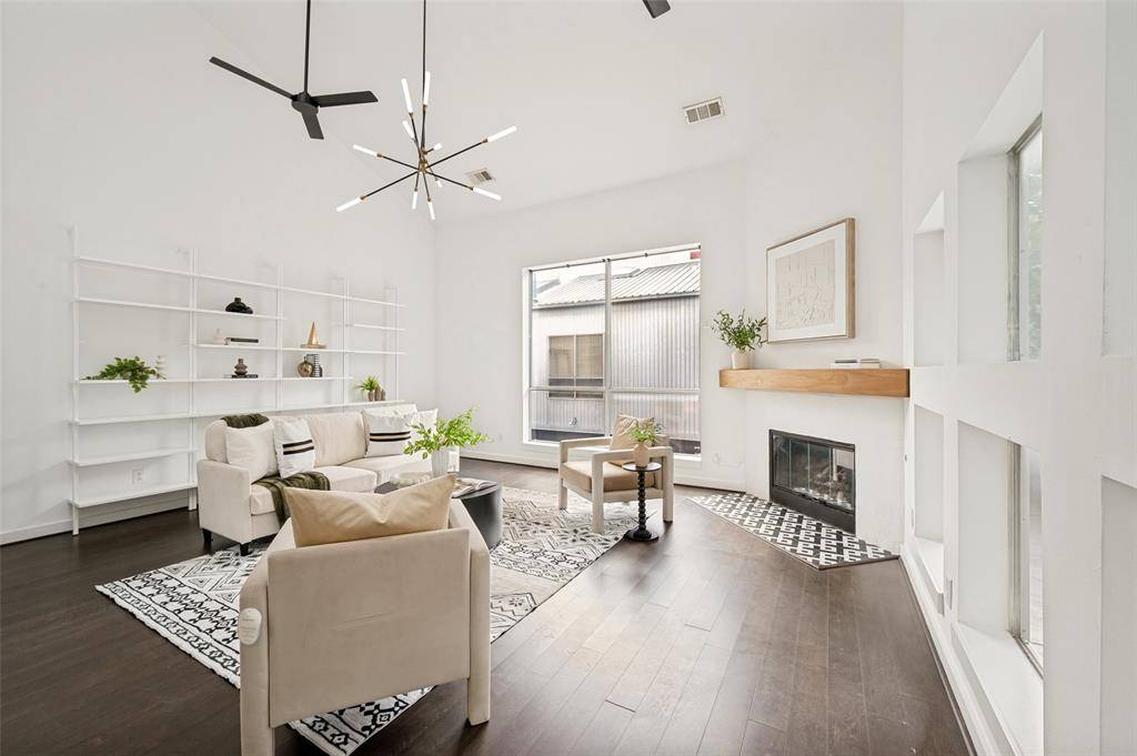 3828 San Jacinto Street, Dallas, TX 75204
